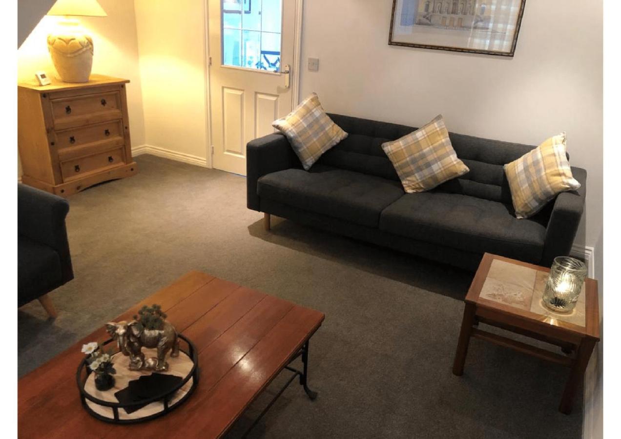 Perfectly Placed 3 Bed Home In A Peaceful Close Darlington  Kültér fotó