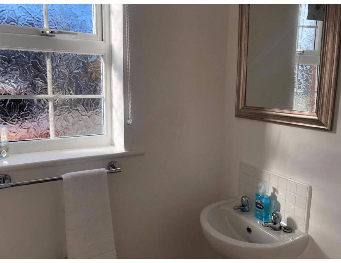 Perfectly Placed 3 Bed Home In A Peaceful Close Darlington  Kültér fotó